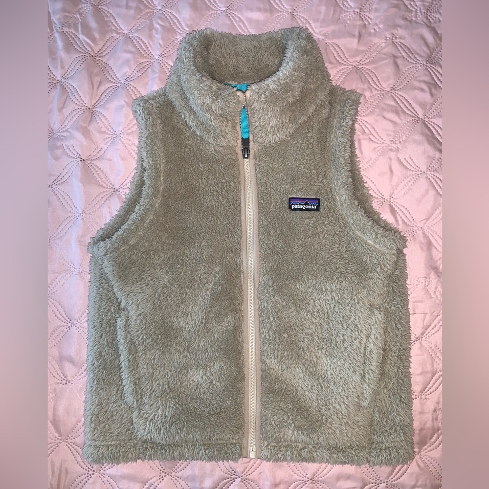 Patagonia Fleece Vest Girls Size: 7/8